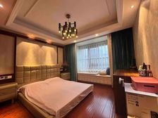 D铁口 次新房 房源 新城樾府 全天采光