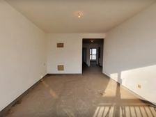 金第梦想山 102.9平3居 东西向毛坯 方便看房