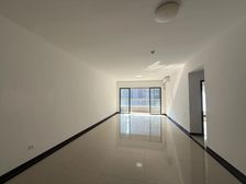 本人经营租房 卖房 租铺等业务 有各种关于房产欢迎联系咨询