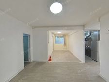 98年商品房 有电梯 中位置 采光充足 全明户型