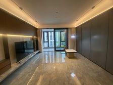 明湖悦府4室2厅3卫南朝向720.0万元/套出售