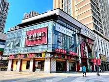 直降80万房东着急出 大门头 租户 万户社区 金地自在城