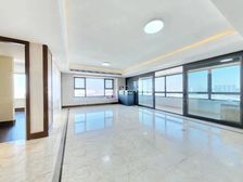 华侨城天鹅堡 南向精装四居 227平高层瞰景