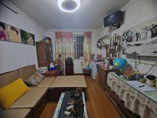 昆阳小区 诚意出售多层三楼 双南两室一厅 采光通风效果好