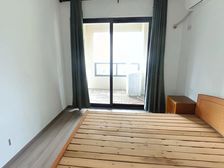 湖畔樾山3室2厅2卫南朝向105.0万元/套出售