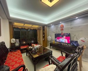 大洋红树湾一期 中层 92.84平3居 现代装修 拎包入住