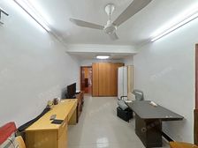 新出电梯大一房 边套 带大花园 采光无遮挡 户型正 位置好