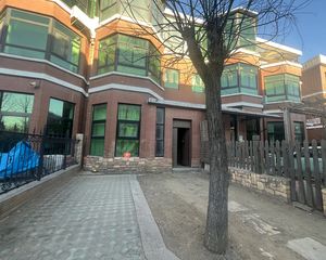 柏林山水别墅4室2厅