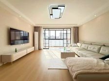 电梯12楼,送50豪华装修,送2个阳台,送50产权车位