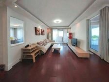 南北两房!业主置换诚意出售!小区中心位置!看中可聊!有车位