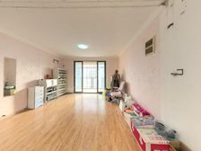 房东急得上火 年前必须处理掉 高区三房 马尼还能谈 懂的来