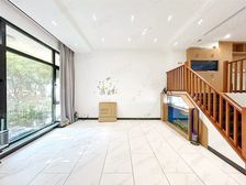 西郊宝诚叠加,朝南,交通便利,西班牙风格,刚需好房方便约看房