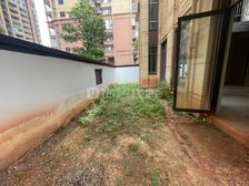 五象湖旁 双+地+铁上 14中书包 带前后花园 实用500多