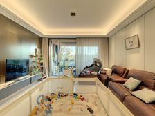 推窗即是兰香湖双地铁瑞金医院都在品牌装修