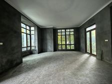 中海雍城世家一期别墅4室2厅5卫南朝向1800.0万元/套出售