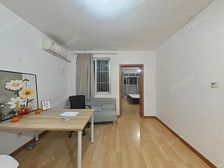 中间层 前滩南北两房 诚意卖 位置好 随时看房