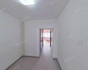 广安门车站西街15号院南北通透两居,满五年唯一,近地铁站