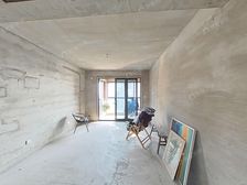 白领必看,地铁口,南北通两房,央区,电梯高层,低总价