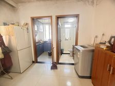 双东坊社区(767弄) 高楼层采光充足 停车方便 出行方便