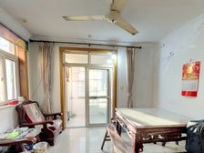 9号线500米,近恒越广场,户型好,采光好,房东诚心出售