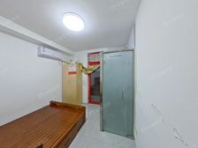 鼓楼交道口私产平房院里清静