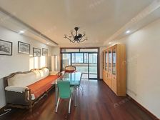 七支弄好位置5房,送阁楼,层高很高,标准的五房三卫户型!!!