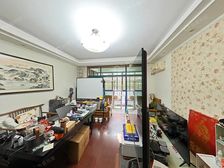 蓝色港湾新出好位置1楼,超大拐角院子,有固定车位