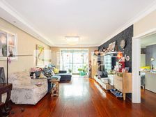 朝阳大悦城旁,华纺易城东区145平,南北通透3居