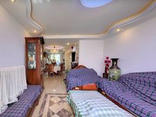 南北通透顶秀美泉小镇3室2厅精装修