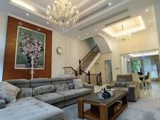 房主置换用钱急售,祥和星宇花园(别墅),豪华装修4室2厅,全