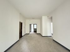 花园洋房 带100平花园 雅居乐滨爵府 四房