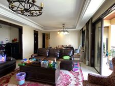 两江新区 香港置地约克郡汀兰 四房 400万