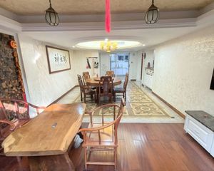 银亿海德花苑4室2厅2卫南朝向290.0万元/套出售