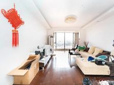 大 房东诚售 附送环形大露台 看房随时