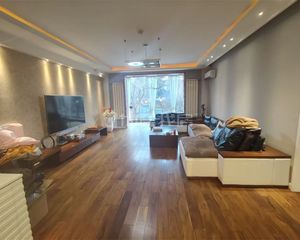 南门外农大附精装修复试50平小院小区小区自带公园