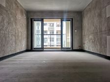 南岸区 金科博翠园E区 四房 90万