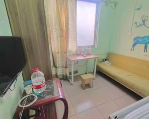 意达大厦 1房 24 方