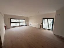 伊兹密尔(?zmir)海边全新宽敞公寓