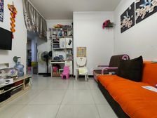 九龙坡区 轻轨2号线 大鼎B区电梯二房带露台 价格相应哦