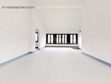 新上一期,纯毛坯,中间位置,水庭院,北入户南花园