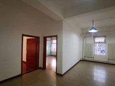 马甸桥黄寺大街62平 办公 培训 教室出租