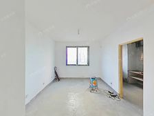 总嘉低 看房随时 东方毅德城对面