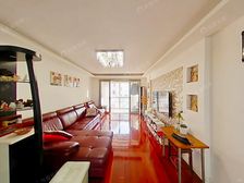 一梯两户,户型方正,采光充足,小区临河,环境幽静