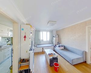 九和苑优质小区精装一居室带客厅