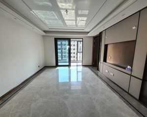姚江金茂府4室2厅2卫南朝向540.0万元/套出售