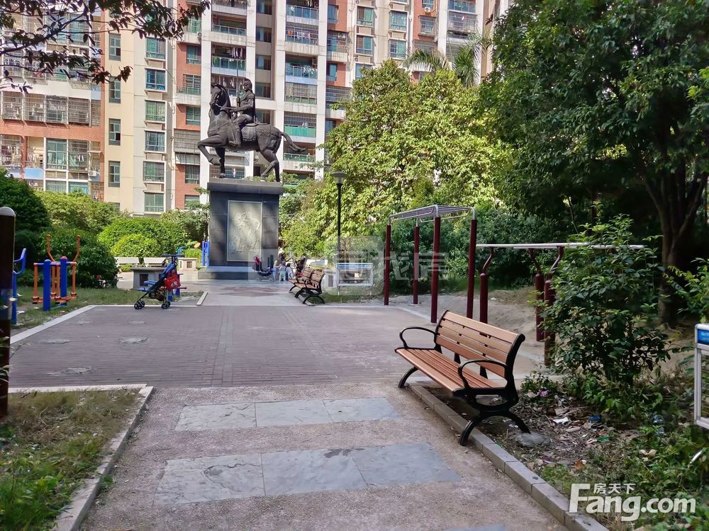 小区相关图
