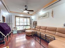 公务员小区 中间位置 中间楼层 小高层低密度车位免费