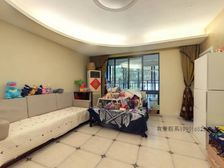 新上房源 一楼带花园 看房随时 好位置