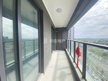 前排 新小区 中南君启雅苑 3室 双阳台 有车位