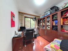 东湖花园2期中庭位置东边第业主新房已买好诚心出售